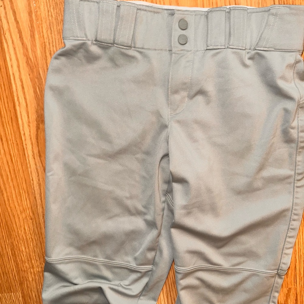 Under Armour adult baseball pants gently used like new adult small
